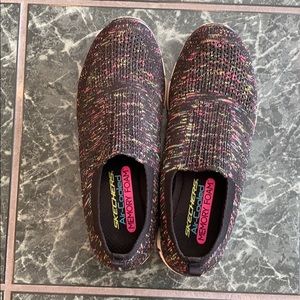 Skechers air cooled memory foam sneakers